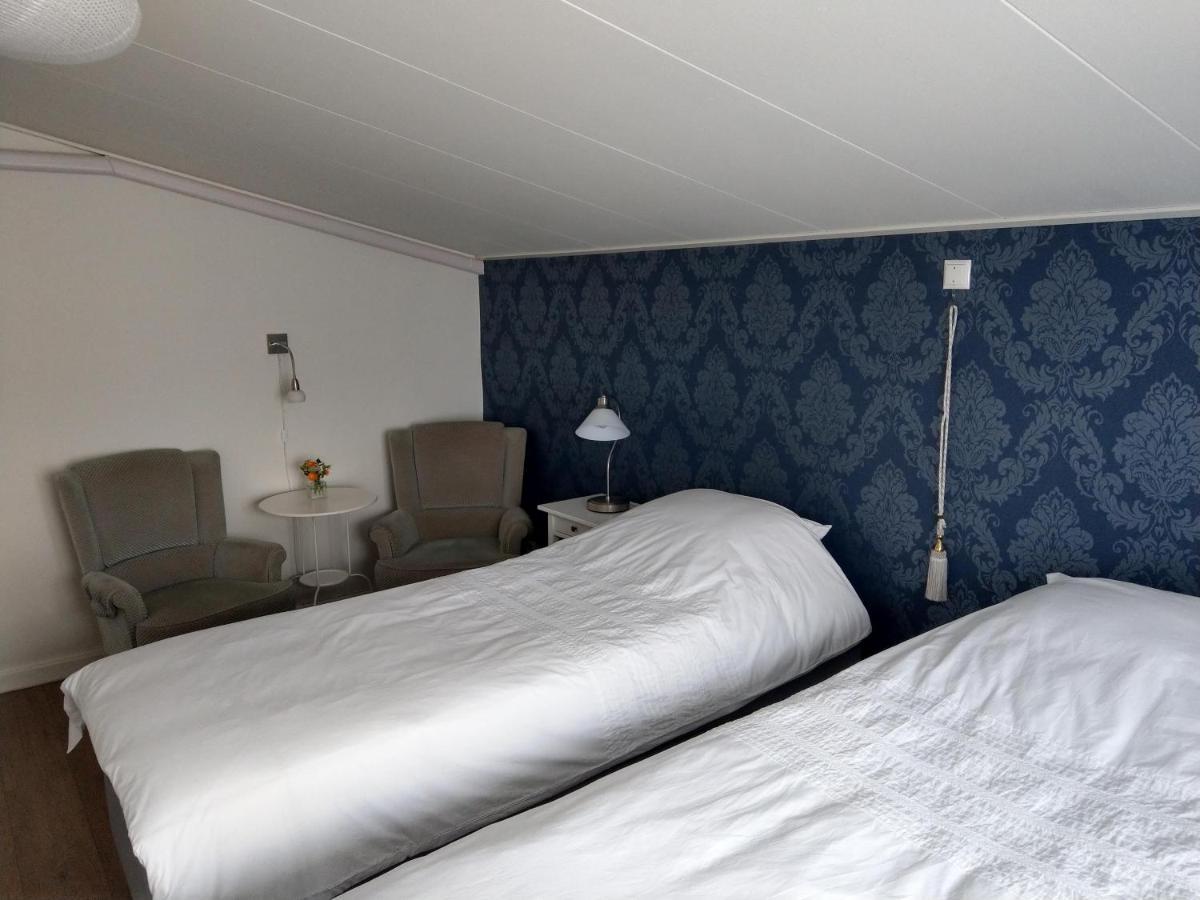 B&B De Blauwe Tulp Noord-Scharwoude Extérieur photo